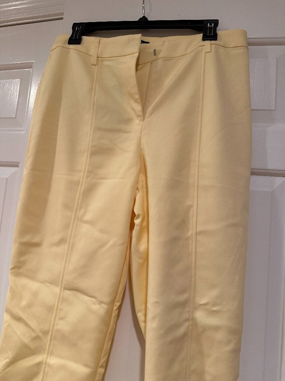 Boston Proper Butter Yellow Tailored Pants – Size 10  NWT